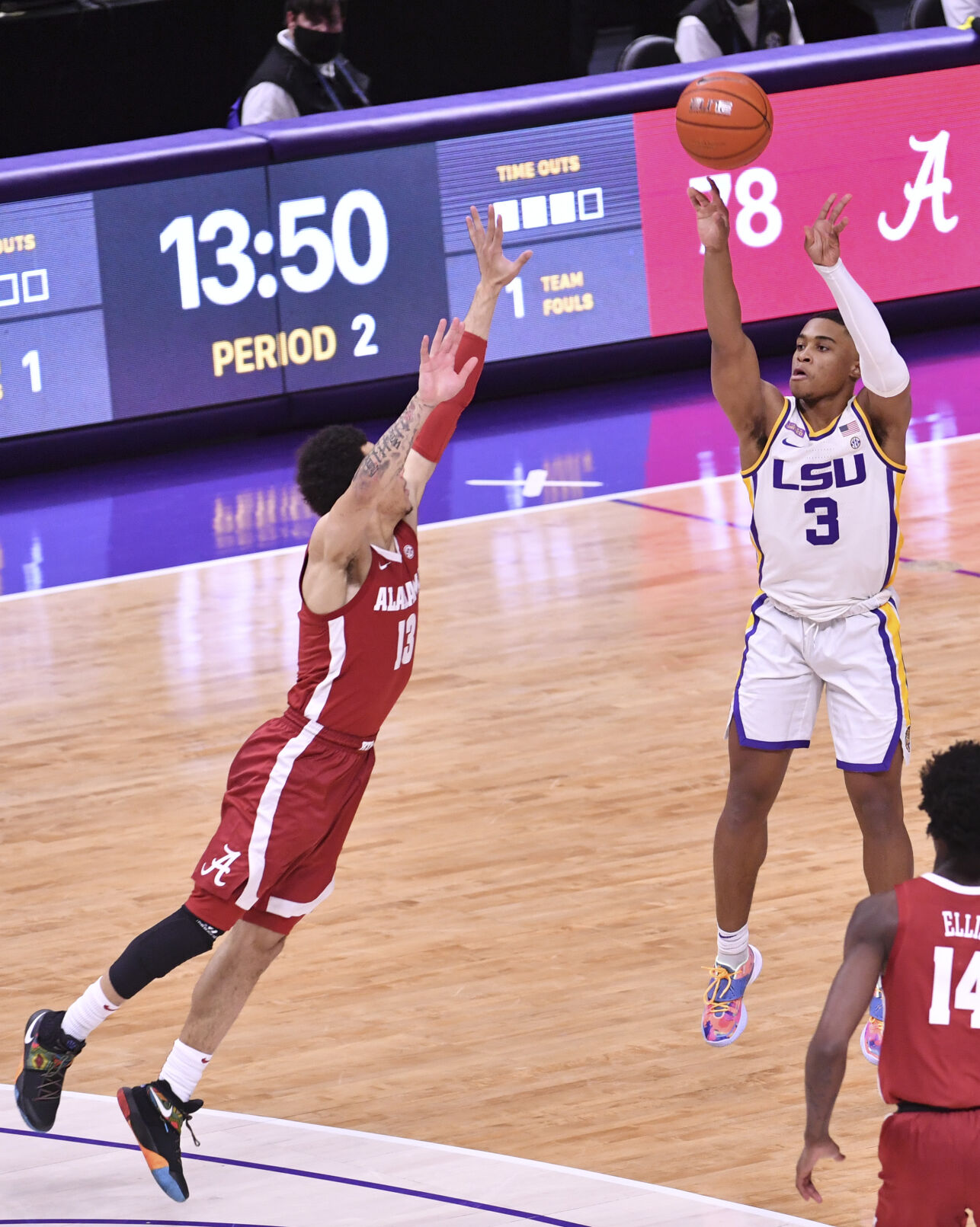 BR.lsualabamabasketball.012021 HS 1534.JPG
